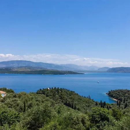 Villa Scirocco & Folitsa