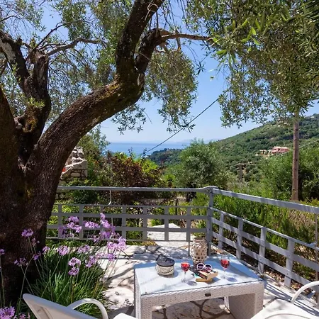 Scirocco & Folitsa Villa *