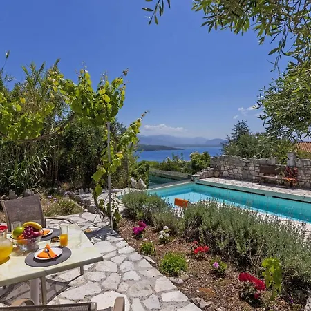 Scirocco & Folitsa * Agnítsini