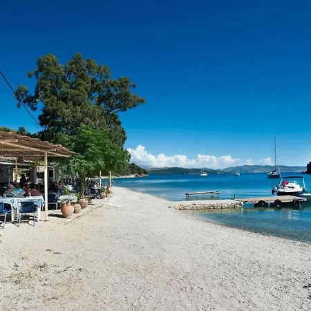 Scirocco & Folitsa Villa *